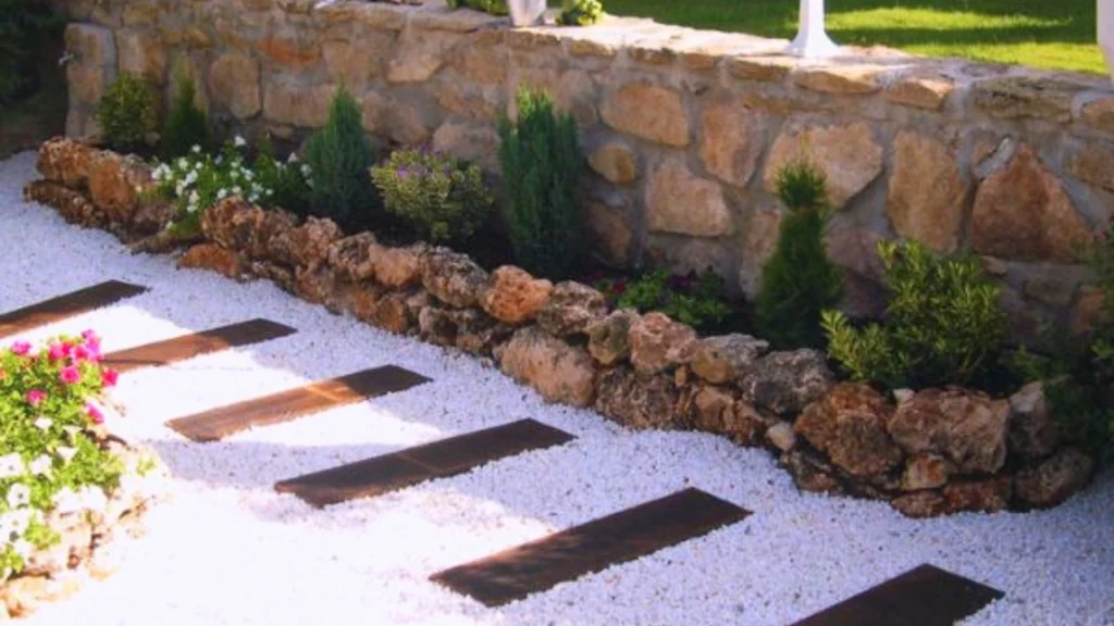 Réalisation allée et mur en pierre